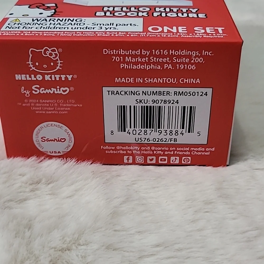🎀 Hello Kitty Block Figure - Picture 4 of 5